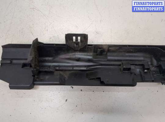 купить Кронштейн радиатора на BMW 1 E87 2004-2011