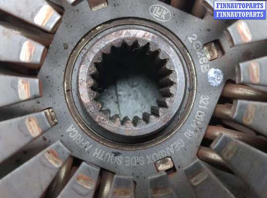 Маховик на Toyota Corolla Verso III (AR10)