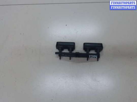 купить Ручка крышки багажника на Audi A4 (B5) 1994-2000