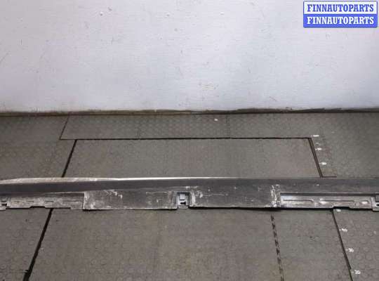 купить Накладка на порог на Mazda 3 (BP) 2019-2025