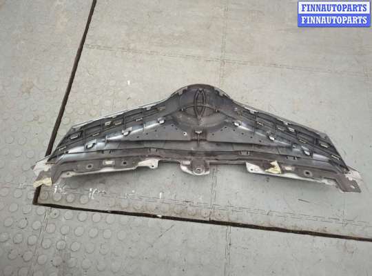 купить Решетка радиатора на Toyota Avensis 3 2008-2018