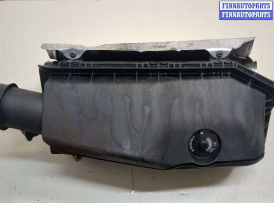 Корпус воздушного фильтра MB1571640 на Mercedes C W203 2000-2008