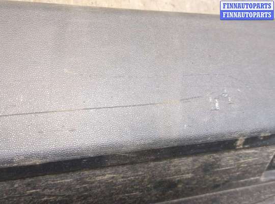 купить Накладка на порог на Mercedes ML W164 2005-2011