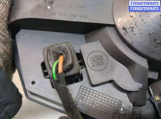 купить Двигатель отопителя (моторчик печки) на Volkswagen Passat 5 1996-2001