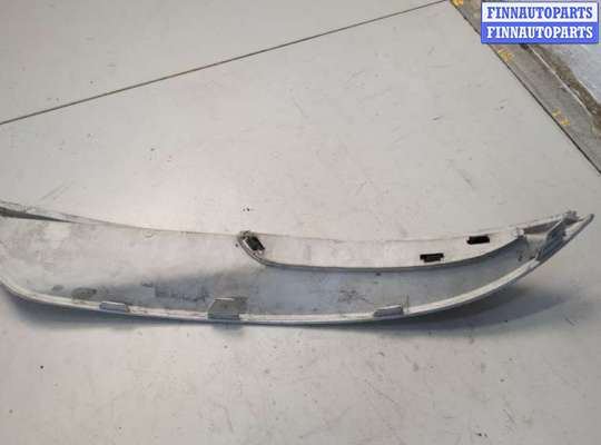 Заглушка (решётка) бампера FO1990367 на Ford Kuga 2008-2012