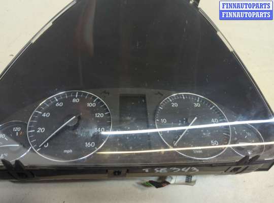 купить Щиток приборов (приборная панель) на Mercedes C W203 2000-2008