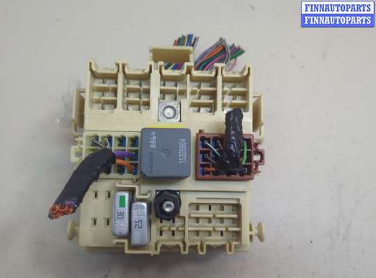 купить Блок предохранителей на Hummer H2