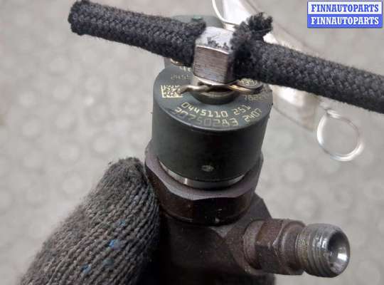 купить Форсунка топливная на Volvo XC70 2000-2007