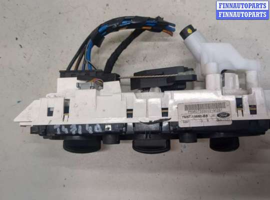 купить Переключатель отопителя (печки) на Ford Kuga 2008-2012