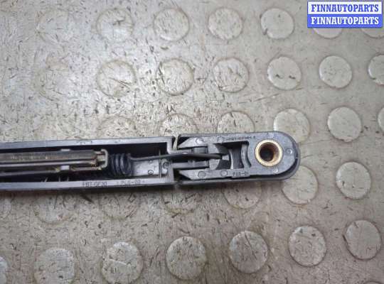 купить Щеткодержатель на Mercedes ML W164 2005-2011