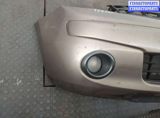 купить Решетка радиатора на Nissan Note E11 2005-2013