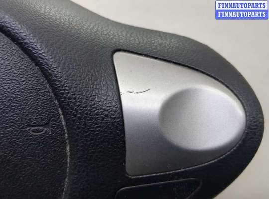 Подушка безопасности водителя (AirBag) на Nissan Juke