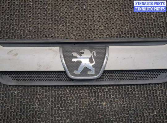 купить Решетка радиатора на Peugeot Boxer 2002-2006