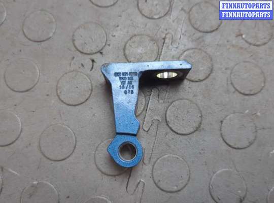 купить Петля двери на Volkswagen Jetta 6 2010-2018