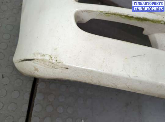 купить Бампер на Toyota Previa (Estima) 2000-2006