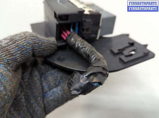 купить Блок предохранителей на Chevrolet Tahoe 2006-2014