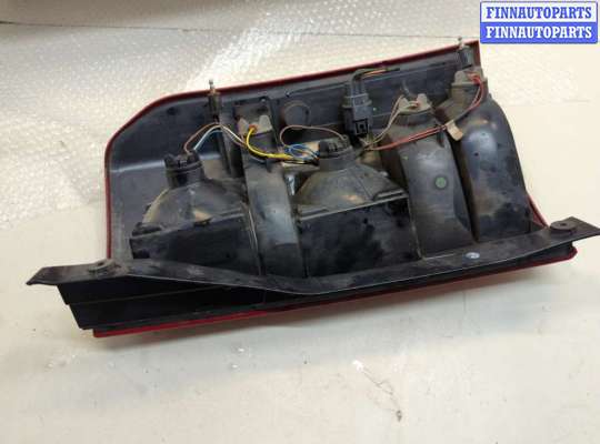 Фонарь задний на Land Rover Discovery III