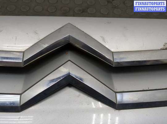 купить Решетка радиатора на Citroen Berlingo 2008-2012