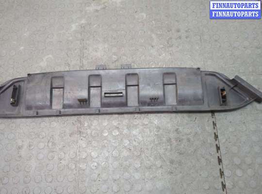 купить Пластик радиатора на Audi Q7 2005-2015