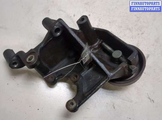 купить Кронштейн насоса гидроусилителя руля на Mitsubishi Carisma 1995-2004