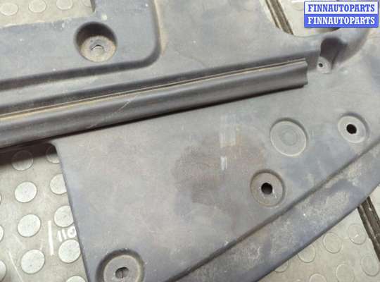 купить Накладка замка капота на Lincoln Navigator 2006-2014