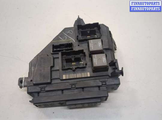 купить Блок предохранителей на Ford Explorer 2006-2010
