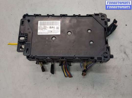 купить Блок предохранителей на Ford Edge 2015-2018