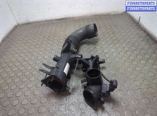 Патрубок интеркулера VG2742998 на Volkswagen Touran 2006-2010