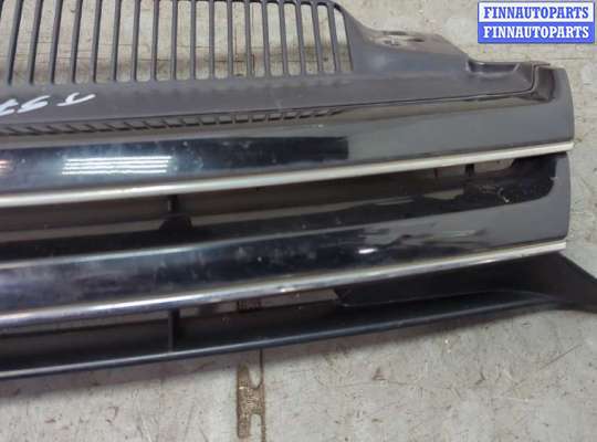 купить Решетка радиатора на Volkswagen Golf 6 2008-2012