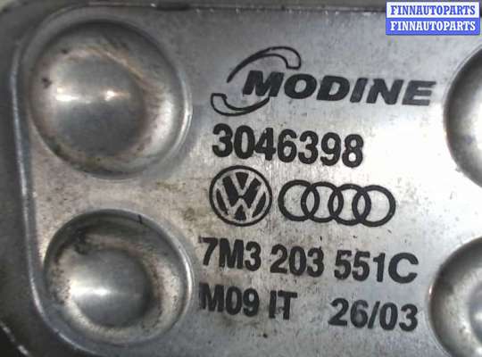 Радиатор масляный на Volkswagen Sharan I (7M)