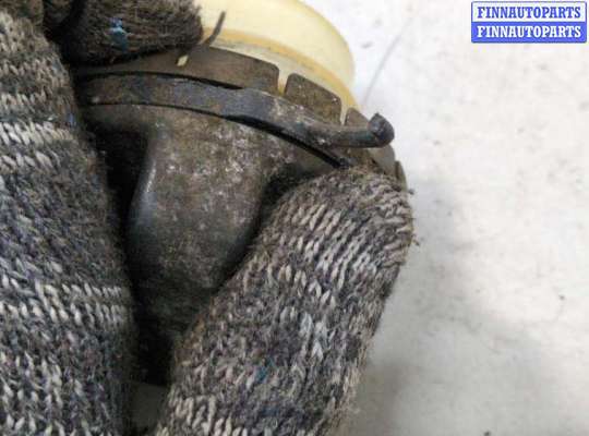 купить Пробка топливного бака на Toyota Prius 2003-2009