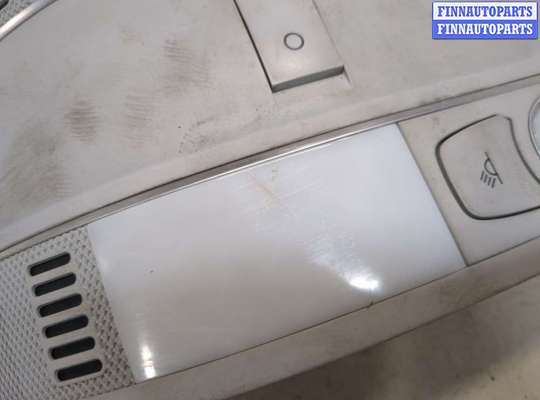 купить Фонарь салона (плафон) на Audi A6 (C6) 2004-2011