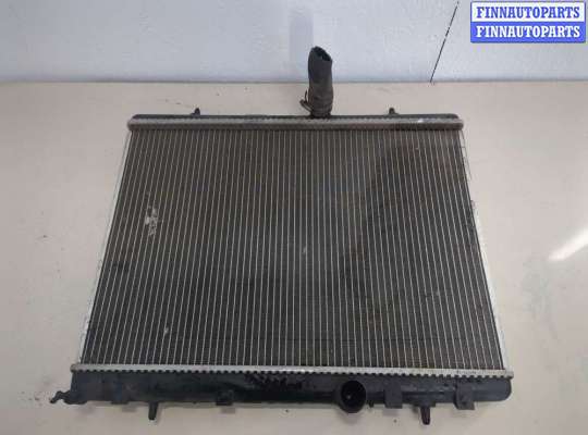 Радиатор охлаждения двигателя PG1207475 на Peugeot 308 2007-2013
