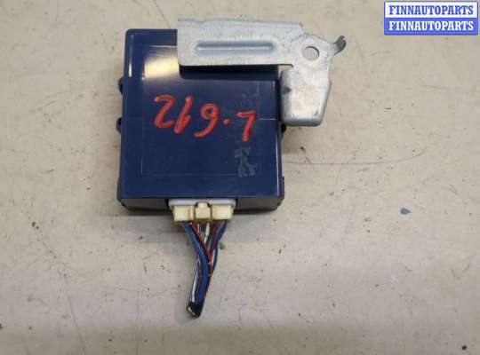 купить Блок управления полным приводом на Toyota FJ Cruiser