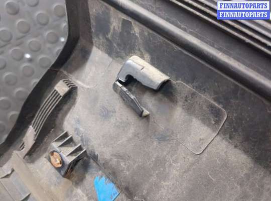 купить Молдинг двери на Volkswagen Tiguan 2011-2016