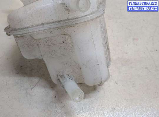 купить Бачок расширительный на Toyota C-HR 2016-2023