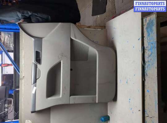 купить Дверная карта (Обшивка двери) на Volkswagen Transporter 5 2003-2015