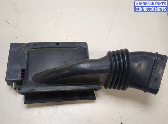 купить Воздуховод на Volvo V70 2001-2008