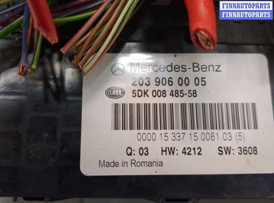 купить Блок предохранителей на Mercedes C W203 2000-2008