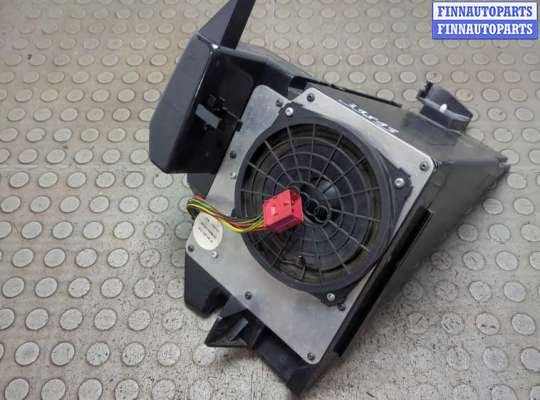 Сабвуфер AU1726836 на Audi A3 (8L) 1996-2003