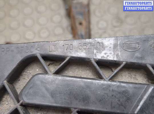 купить Кронштейн фары на Skoda Octavia (A5) 2004-2013