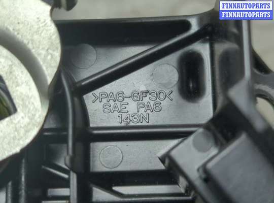 купить Ручка крышки багажника на Pontiac Vibe 1 2002-2008