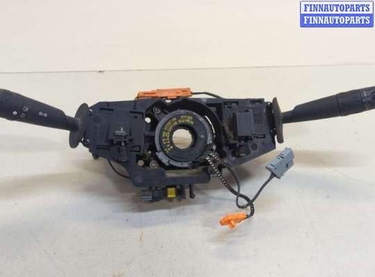 Переключатель поворотов и дворников (стрекоза) PG1159684 на Peugeot 406 1999-2004