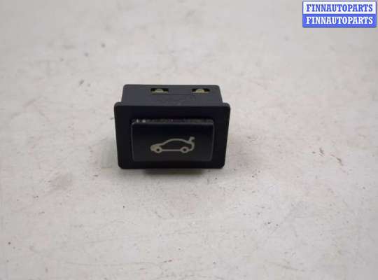 купить Кнопка открывания багажника салонная на BMW 5 F10 2010-2017