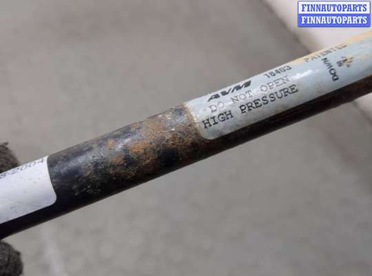 купить Амортизатор стекла багажника на Jeep Grand Cherokee 1998-2004