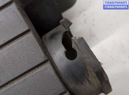 купить Корпус воздушного фильтра на Ford Fusion 2002-2012