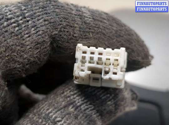 купить Зеркало боковое на Nissan Note E11 2005-2013