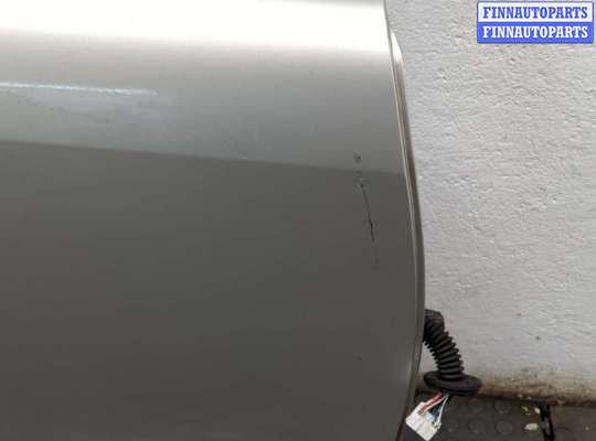 Дверь боковая на Toyota Avensis II (T250)