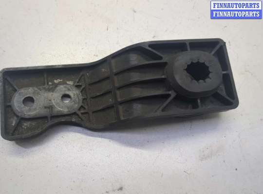 купить Кронштейн радиатора на Jaguar XF 2015–2020