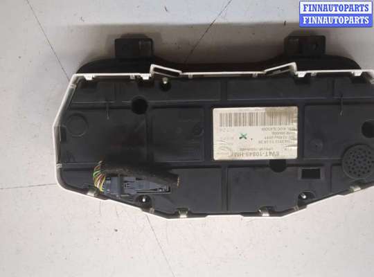 купить Щиток приборов (приборная панель) на Ford Kuga 2008-2012